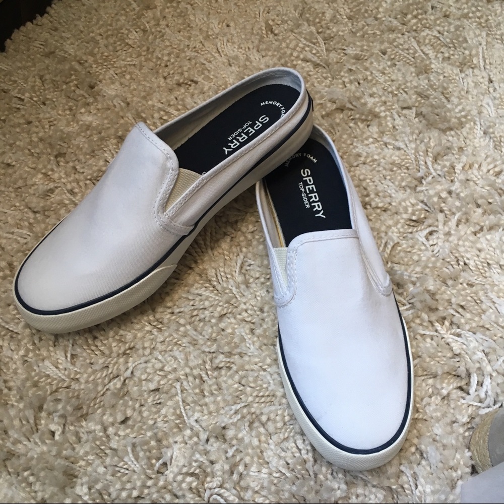 Sperry backless slip-on